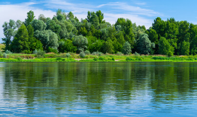 Fototapeta na wymiar Loire River, Chaumond-sur-Loire, Loir-et-Cher Department, The Loire Valley, France, Europe