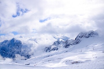 Fototapeta premium Zugspitze: Top of Germany