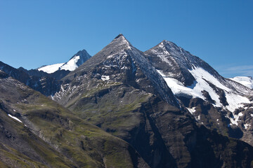Glocknergruppe - Großglockner mit Sonnenwelleck und Fuscherkarkopf