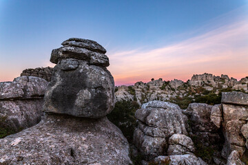 Amanecer en el Torcal de Antequera, Málaga.