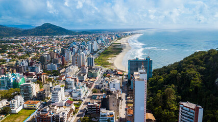 Matinhos - PR. Aerial view of Praia Brava, in Caiobá and city of Matinhos, Paraná, Brazil - obrazy, fototapety, plakaty