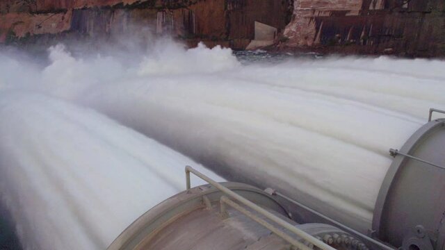 High Flow Experiment at Glen Canyon Dam in 2014