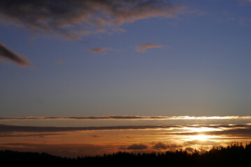 Deep Coveから眺める夕日の景色