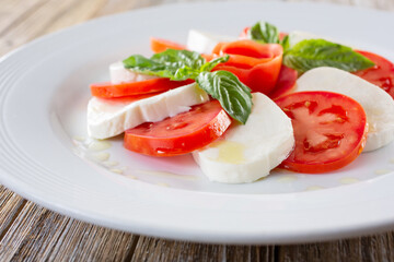 A view of a plate of caprese.