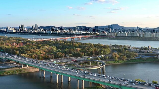 Autumn scenery of the Han River in Seoul, South Korea in 2020.
