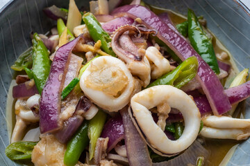 Chinese food, home cooking, onion squid rings