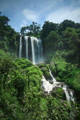 Fototapeta premium Sewu Sukorejo Kendal Waterfall, Central Java. still very beautiful and growing a lot of green