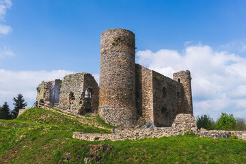 Fototapeta na wymiar ruins of old medieval castle in europe