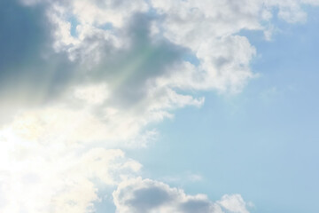 Obraz premium Fantastic soft white clouds against blue sky