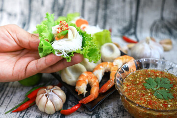 spicy salad, Thai food