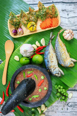 fried mackerel with shrimp-paste sauce