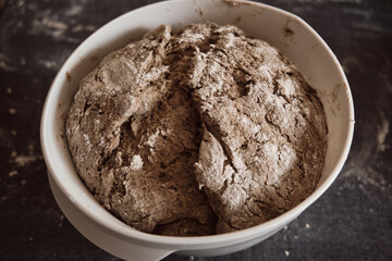 In this ugly time of pandemics, people are afraid of everything. Housework and housekeeping are thought to be on the rise. Making bread is something that people are increasingly doing for fear of shop