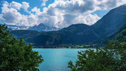 Fototapeta na wymiar Amazing tourquise Lake Lungern and Swiss Alps, Obwalden, Switzerland, Europe.
