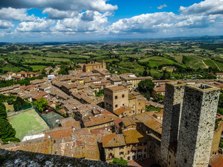 Fototapeta na wymiar San Gimignano aereal view from a tower, Tuscany, Italy