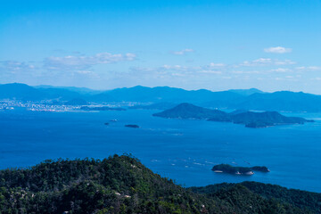 Fototapeta na wymiar 弥山望台からの瀬戸内海の眺望