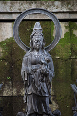 Fototapeta premium 勝尾寺の水掛け観音