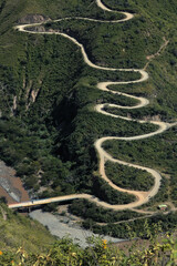 La Carretera que une a El Peñol con Los Andes (Sotomayor)