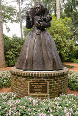 Elizabethan Gardens