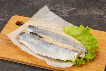 Herring fillet with salad leaves