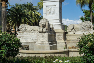 Fototapeta na wymiar Vier Löwen-Brunnen in Ajaccio auf der Insel Korsika