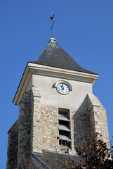 Ville de Villiers-sur-Marne, clocher de l'église Saint-Jacques-Saint-Christophe, département du...