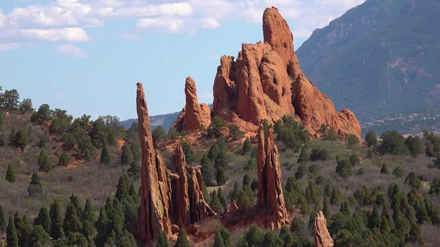 Eroded red-sandstone formations. Garden of the Gods, Colorado Springs, USA