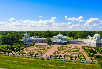 Obraz premium The Palace and Park ensemble Oranienbaum. The big Menshikov Palace in Lomonosov. Saint Petersburg.