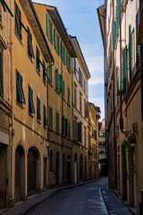 Fototapeta na wymiar Straße in der Altstadt von Florenz in der Toskana in Italien 