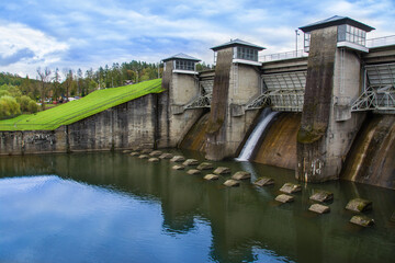 Fototapeta na wymiar Hydroelectric power plant in Solina, Poland