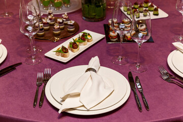 Catering, server tables for bonquet