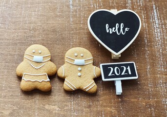 lovely chrismas 2021 pair during covid celebration 