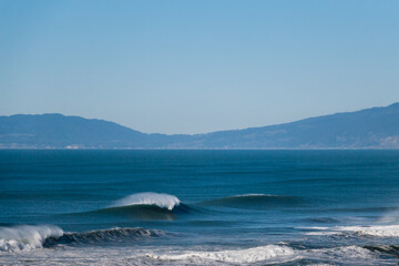 Big Waves Breaks in Northern California near San Francisco