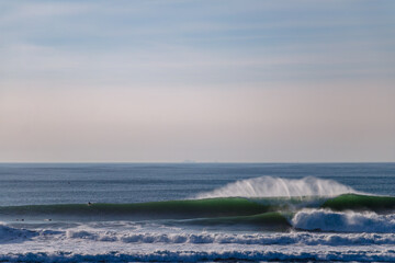 Obraz na płótnie Canvas Big Waves Breaks in Northern California near San Francisco