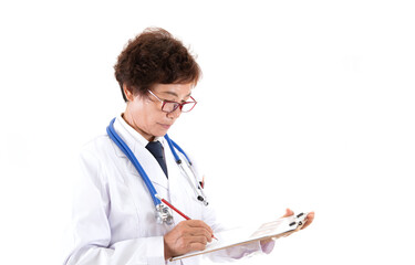 The doctor in front of the white background is marking relevant information