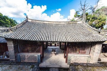 Fototapeta na wymiar Yuhuang Pavilion, Weibao Mountain, Dali, Yunnan, China