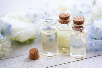 アロマオイルやフラワーエッセンスのイメージ素材