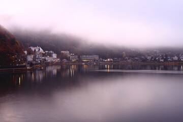 Naklejka premium Misty morning at Kawaguchi lake, Japan