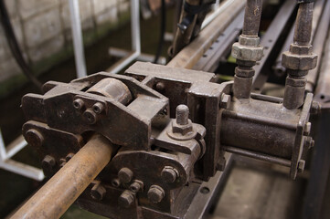 炭鉱　旧自走枠整備工場