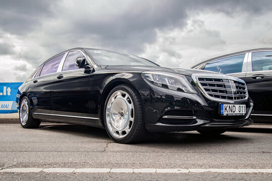 VILNIUS, LITHUANIA-AUGUST 26, 2018: Black 2018 Mercedes-Benz S500 Maybach 4M X222 at the city streets.