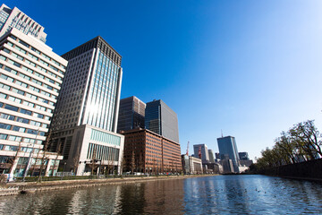 Naklejka premium 丸の内のオフィスビル群