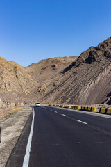 The road among the mountains