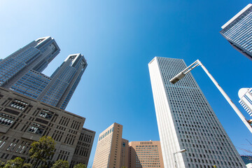 Obraz premium 新宿のオフィスビル群