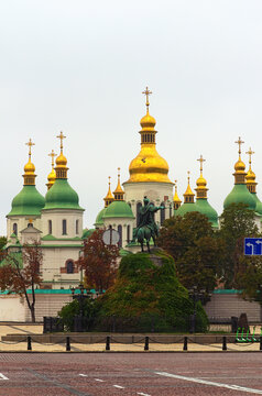 Astonishing landscape view of Sophia Square with Monument to Bohdan Khmelnytsky and ancient St. Sophia Cathedral. UNESCO World Heritage Site. Popular travel destination in Kyiv, Ukraine