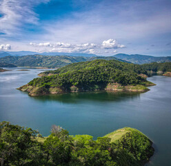 Fototapeta premium lake in the mountains