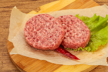 Raw beef cutlet for burger