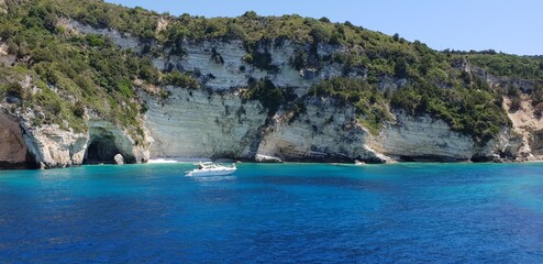 Antipaxos