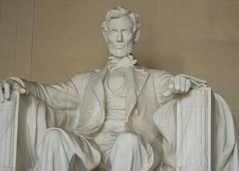 Abraham Lincoln Statue