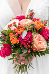 bride holding a bouquet