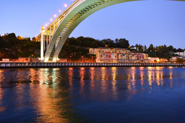 Ponte da Arrábida in Porto - obrazy, fototapety, plakaty