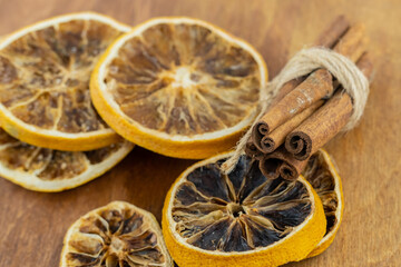 orange rings dried citrus Christmas decor with cinnamon sticks